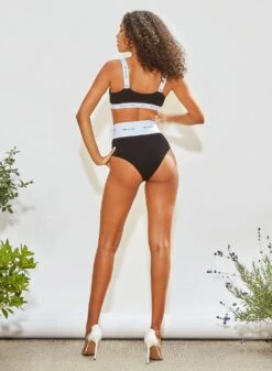 Fleur Du Mal Garçon Criss Cross Bralette -Fleurdumal Shop 200911 FLEURDUMAL SHOT 24 2559full