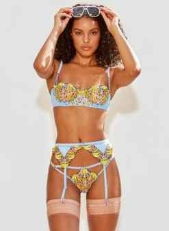 Fleur Du Mal Banana Embroidery Tanga -Fleurdumal Shop 200911 FLEURDUMAL SHOT 28 2962 1 crop a7a791d7 12fc 4945 82ec 93ce4d8efa64