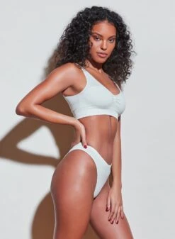 Fleur Du Mal Le Body Perforated Knit Panty -Fleurdumal Shop 210317 FLEURDUMAL SHOT 04 0543crop