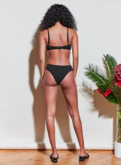 Fleur Du Mal Organic Cotton Unlined Demi Bra -Fleurdumal Shop 210317 FLEURDUMAL SHOT 14 2254full