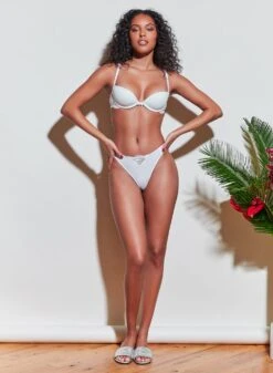 Fleur Du Mal Organic Cotton Thong -Fleurdumal Shop 210317 FLEURDUMAL SHOT 16 2404full