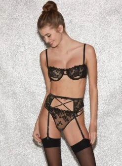 Fleur Du Mal Nailhead Embroidery Thong