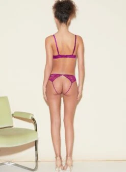 Fleur Du Mal Magnolia Lace Unlined Demi Bra -Fleurdumal Shop FDM 050322 1 0725full 02afb42f 0682 433b 9d25 aba459850069