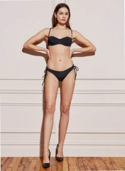 Fleur Du Mal High Leg Bikini Bottom With Rouching 13 Fleur Du Mal High Leg Bikini Bottom With Rouching -Fleurdumal Shop SHOT 28 4604 555f565e e888 4c7d 8b37 a9172c4894e7