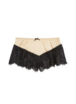 Fleur Du Mal Cherie Lace Flutter Short -Fleurdumal Shop cheriefluttershortflat1