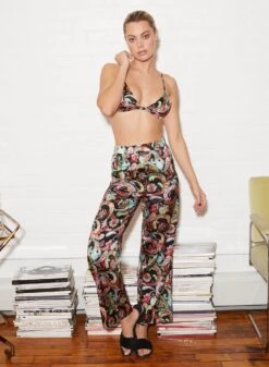 Fleur Du Mal Paisley Print Pant 12 Fleur Du Mal Paisley Print Pant -Fleurdumal Shop fleur 052521 2 1328full