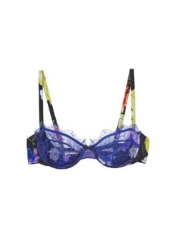 Fleur Du Mal Rose Lace Balconette 11 Fleur Du Mal Rose Lace Balconette -Fleurdumal Shop roselacebalconetteflat1