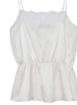 Fleur Du Mal Rose Lace Cami -Fleurdumal Shop roselacecamiflat2 723928e2 a648 4de9 9d75 10db09ec174c