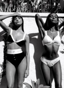 Fleur Du Mal Garçon Criss Cross Bralette -Fleurdumal Shop v2 FleurHighres022 R2web 3baf1cf9 a7da 41e2 85ec c8226e34f9d3